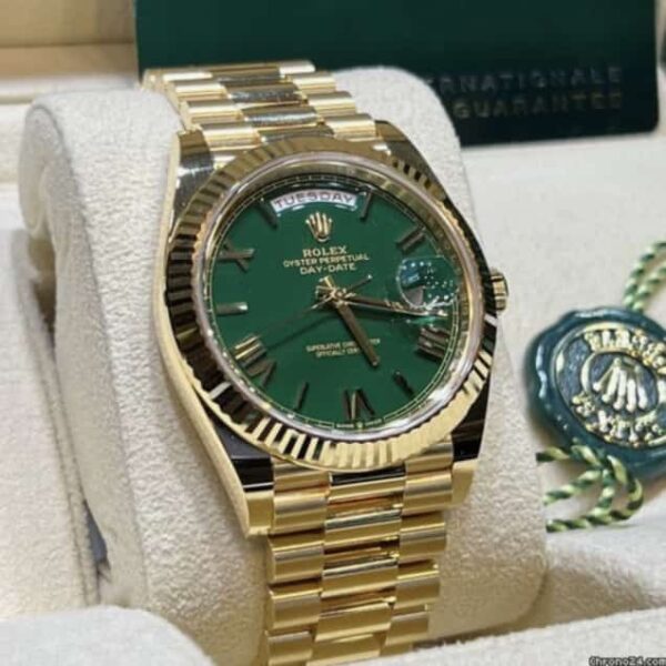 Rolex Day-Date 40 Yellow Gold Green dial Swiss ETA Machinery Mens Watch - Image 6