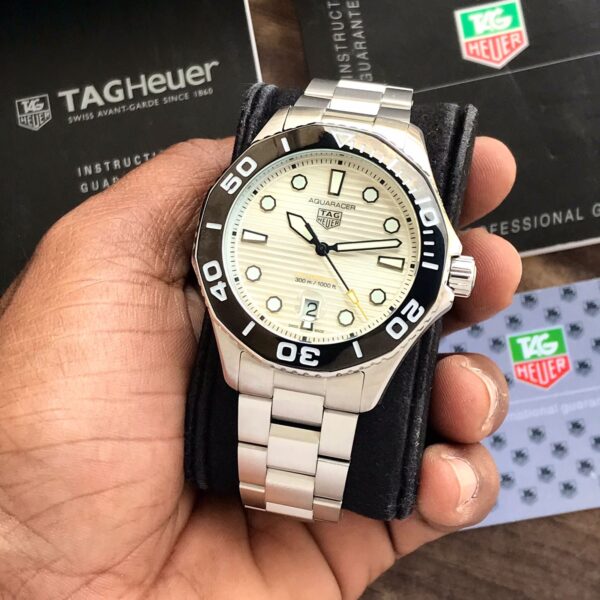 TAG Heuer Carerra AQUARACER  White Dial Special Edition Re-Imagines Automatic Mens Watch