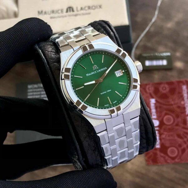 Maurice Lacroix Aikon Quartz 40mm Authentic Stainless Steel Green Dial - Image 4