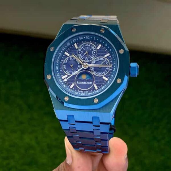 Audemars Piguet's New Royal Oak Perpetual Calendar watch Blue Dial Automatic Mens Watch - Image 3