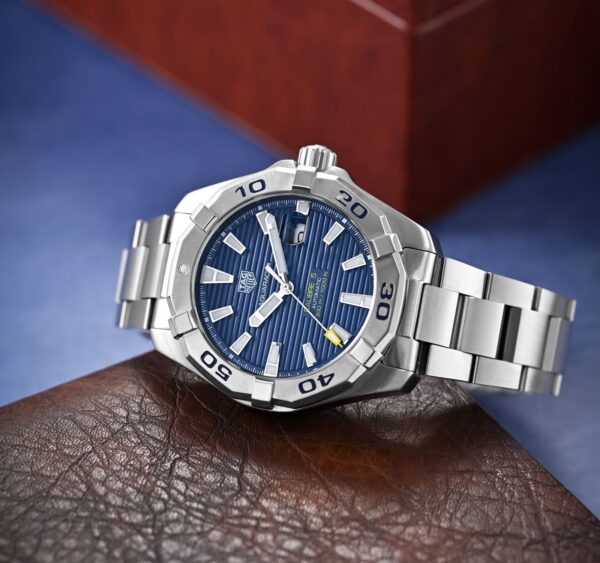 Tag Heuer Aquaracer Calibre 5 Blue Dial Automatic Authentic Quality Men’s Watch - Image 4