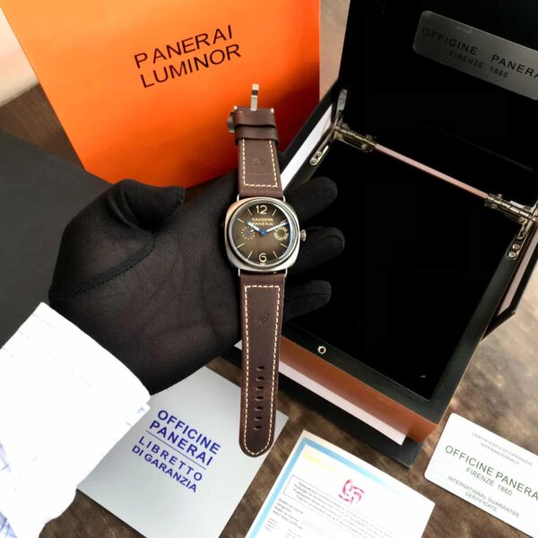 The new Panerai Radiomir Otto Giorni Brown Swiss Made Automatic Mens Watch - Image 8