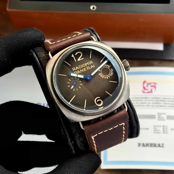 The new Panerai Radiomir Otto Giorni Brown Swiss Made Automatic Mens Watch - Image 3