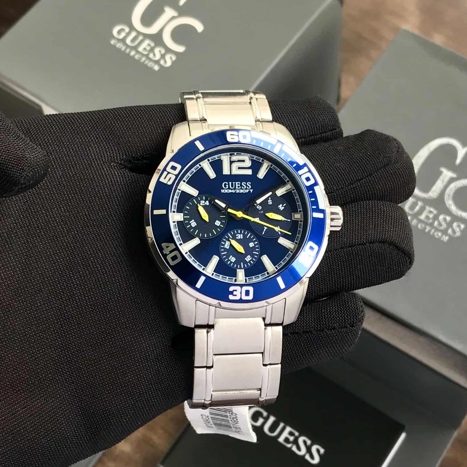 NEW GUESS Blue Dial Chronograph Men's outlets Watch