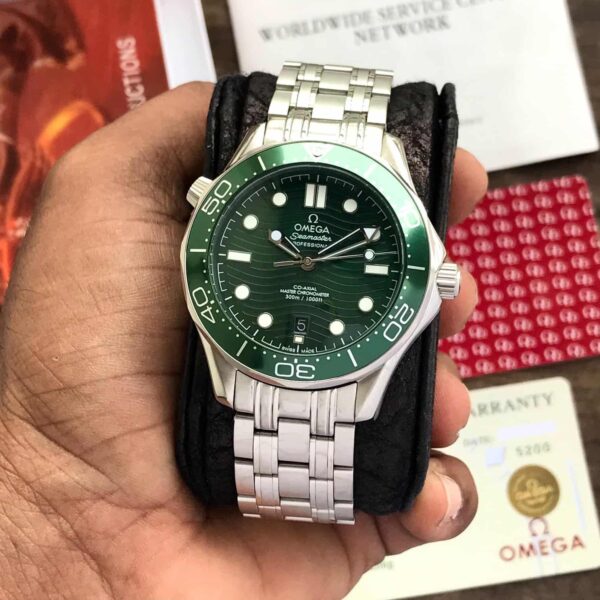 Omega Seamaster Professional Diver 300M Green Automatic Mens Watch