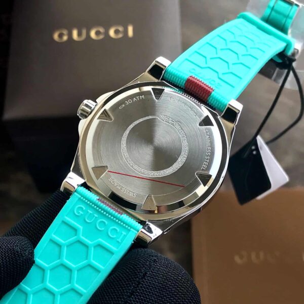 Gucci Dive Premiums Japanese Quartz Men's Watch - Image 6