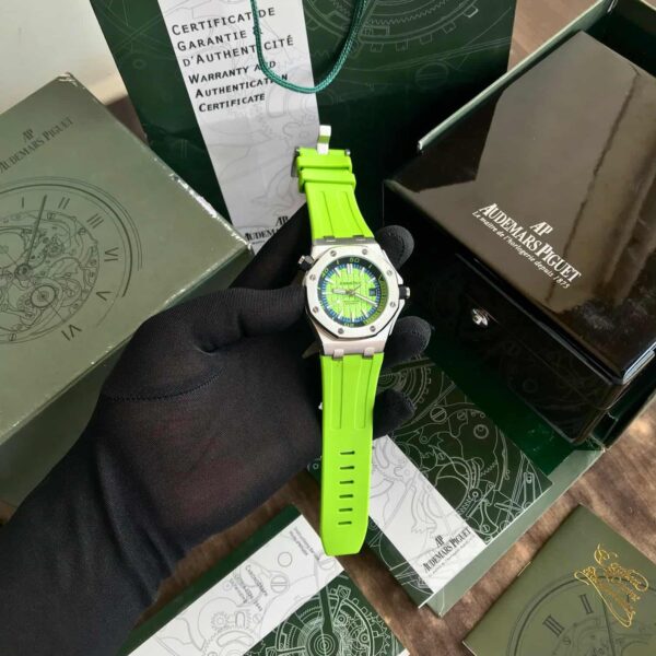 Audemars Piguet Royal Oak Offshore Diver Watch Green Dial 42mm Automatic Mens Watch - Image 11