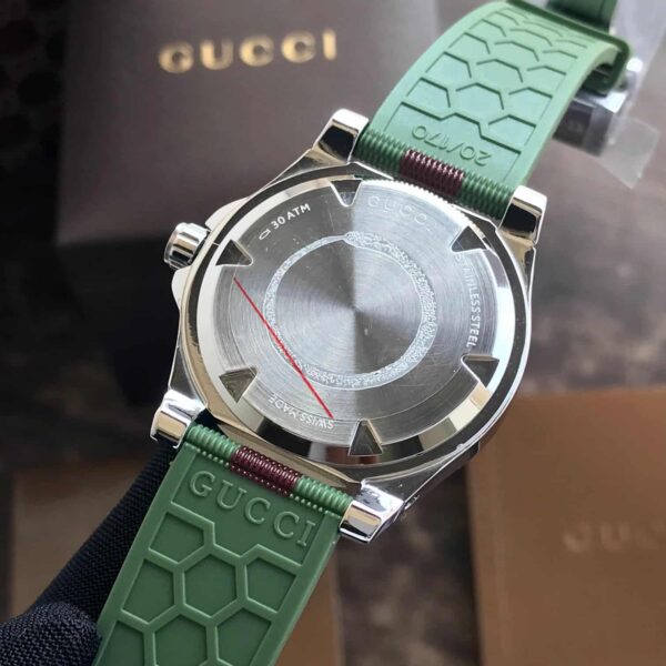 Gucci Dive Premiums Japanese Quartz Mens Watch - Image 6