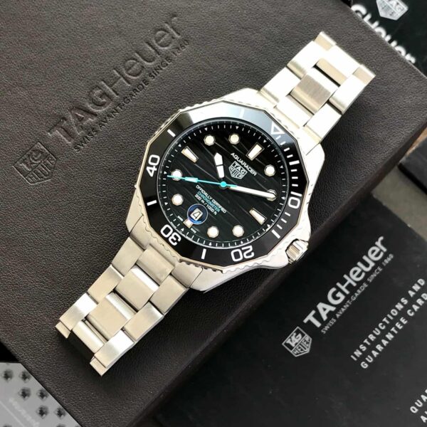 TAG Heuer Aquaracer Professional 300 Date Black Dial Automatic Men’s Watch - Image 4