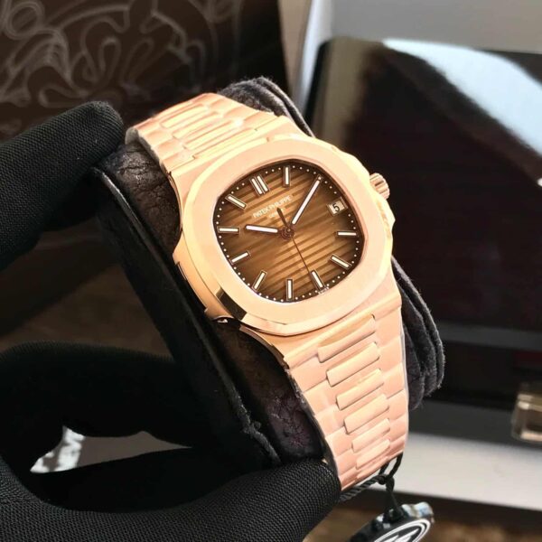 Patek Philippe Nautilus 5711/1R Rosegold 1:1 Swiss ETA Movement