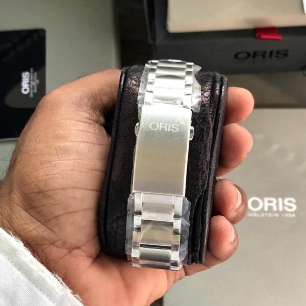 Oris Aquis Date Authentic Automatic Silver Black Dial Men's Watch - Image 6