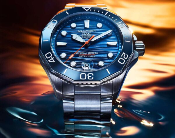 TAG Heuer Aquaracer Professional 300 Date Stainless Steel Automatic Mens Watch - Image 3