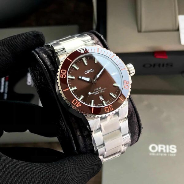 Oris Aquis Date Authentic Automatic Silver Brown Dial Men's Watch