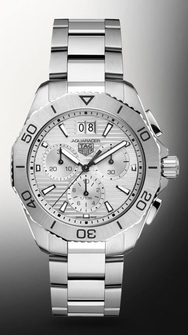 TAG Heuer Aquaracer Professional 200 Date Chronograph’s White Dial Mens Watch - Image 4