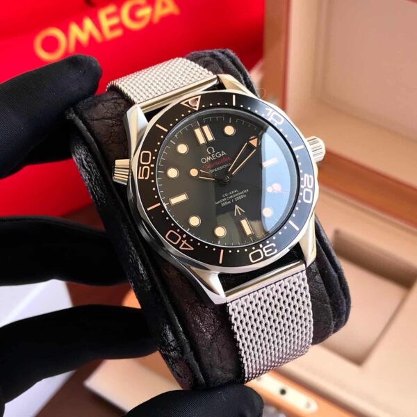 Omega 007 Jeams Bond Automatic Limited Edition Mens Watch