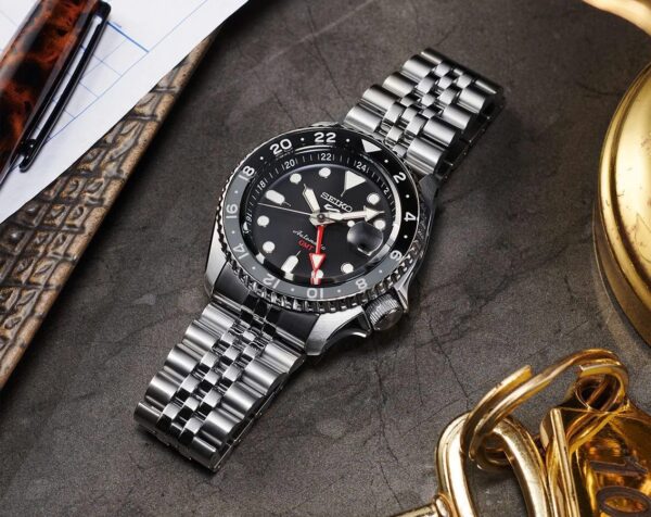 Seiko 5 Sports 'Black Grape' GMT SKX Re-Interpretation men’s Watch - Image 4