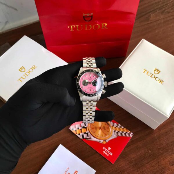 Tudor Black Bay Stainless Steel Pink Dial Jubil Chain Japanese Automatic Men’s Watch - Image 12