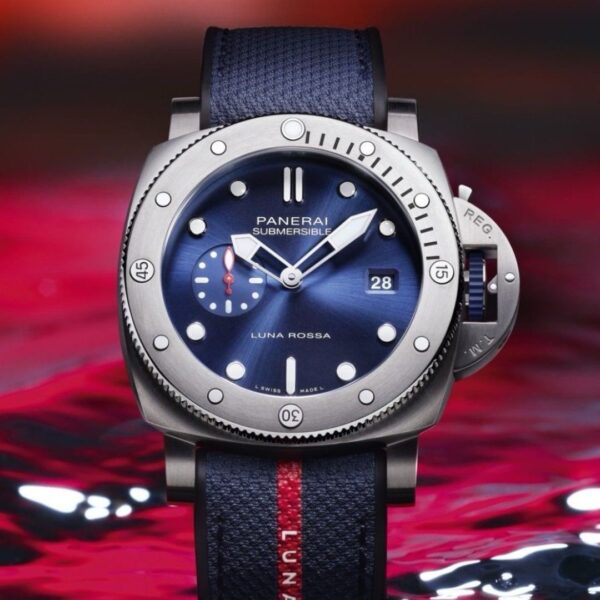 Panerai Submersible 44mm Blue Dial Quaranta Quattro Luna Rossa Boutique Automatic men’s Watch - Image 2