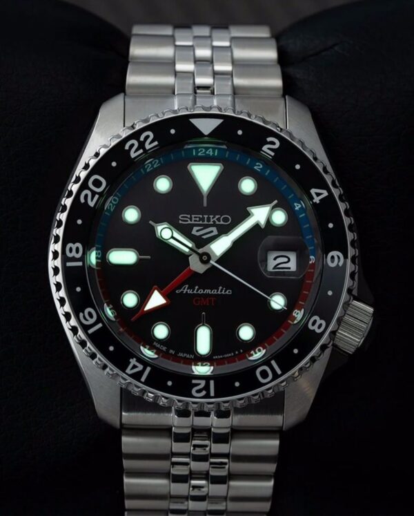 Seiko Sports Automatic GMT 42.5mm Authentic Men’s Watch - Image 8