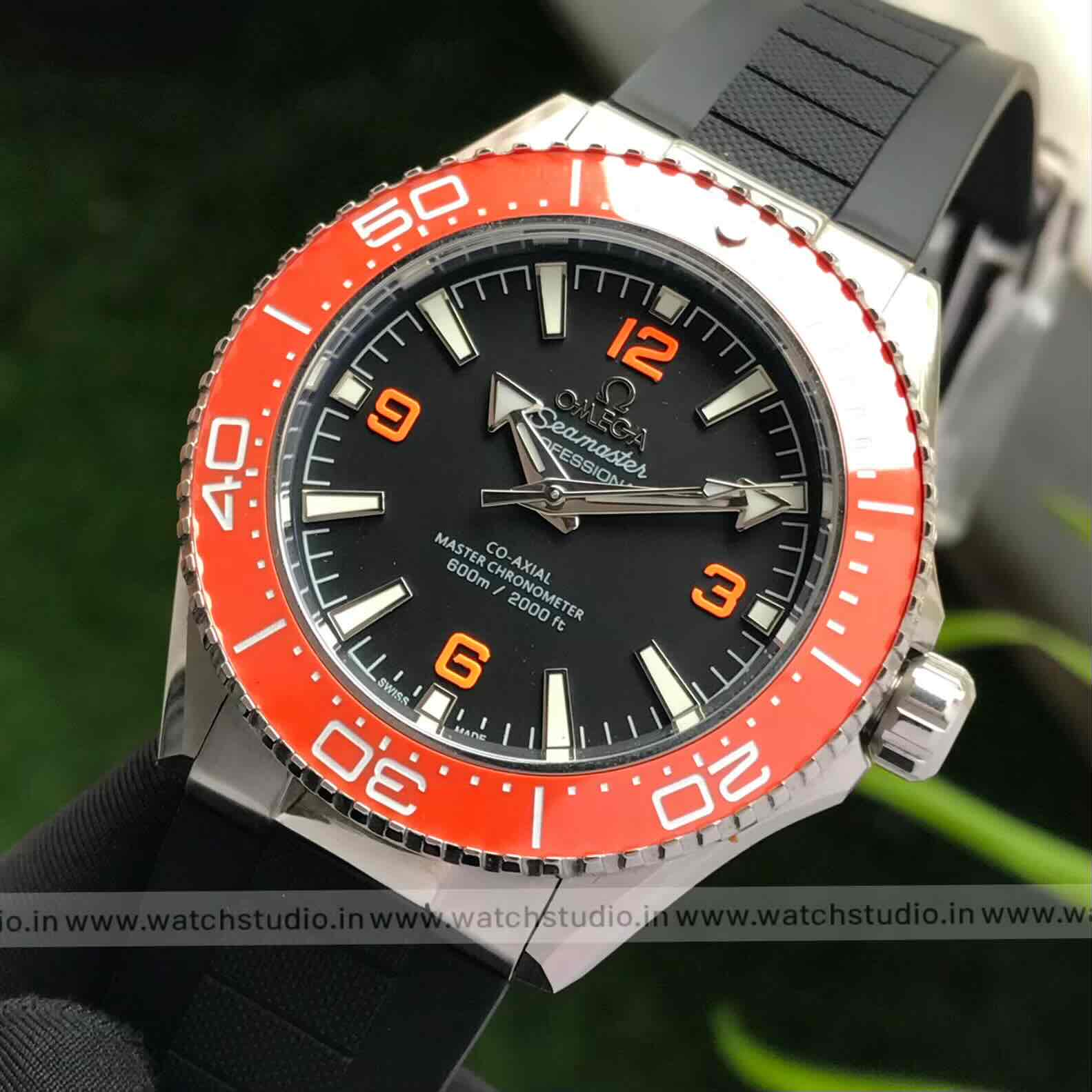 Omega Seamaster Planet Ocean
600M Co-Axial Master Chronometer Black Dial Black Strap 42mm Automatic Men’s Watch - Image 4