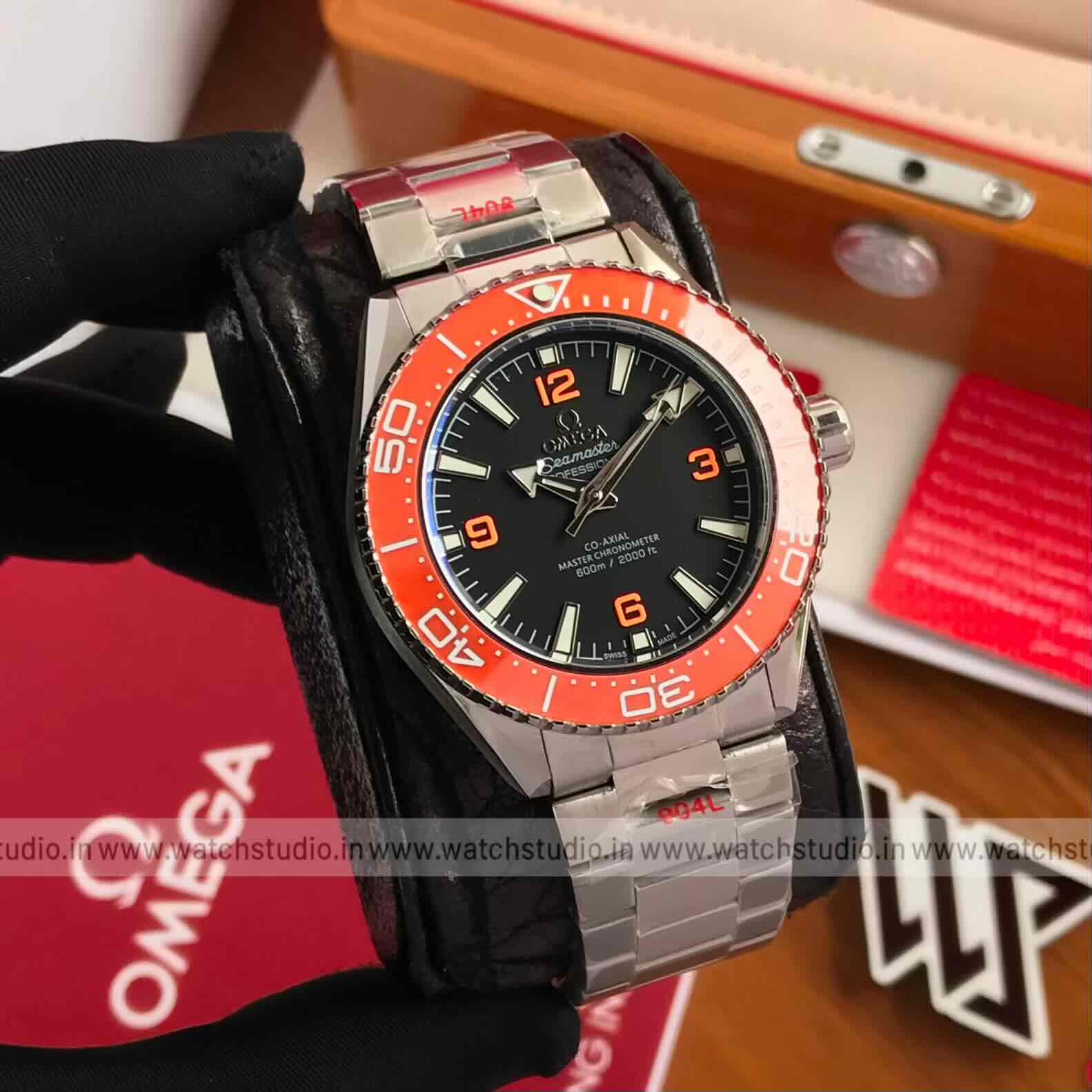 Omega Seamaster Planet Ocean
600M Co-Axial Master Chronometer Black Dial Orange Bezel 42mm Automatic Men’s Watch
