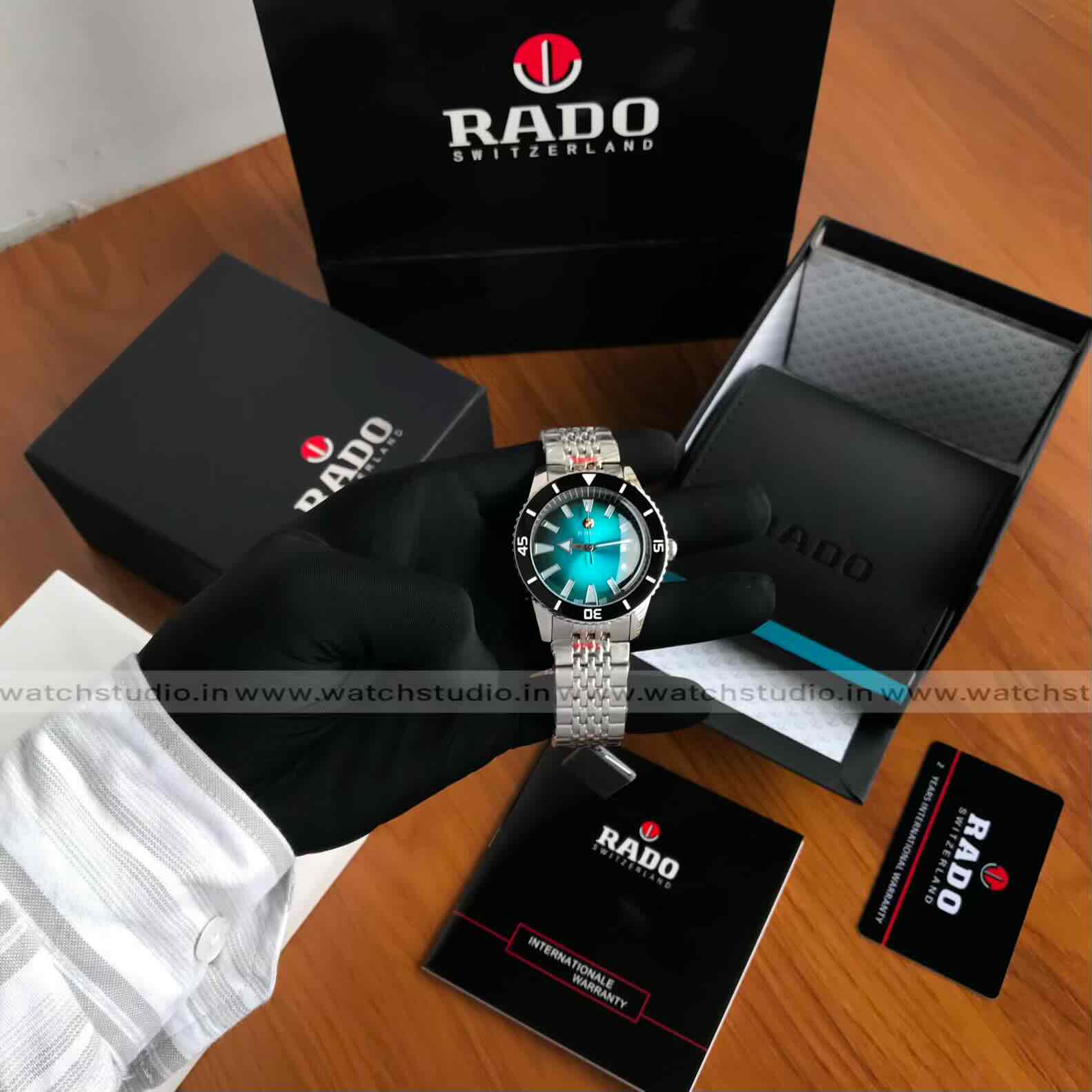 Rado Captain Cook Turquoise Blue Dial 40 mm Automatic Men’s Watch - Image 9