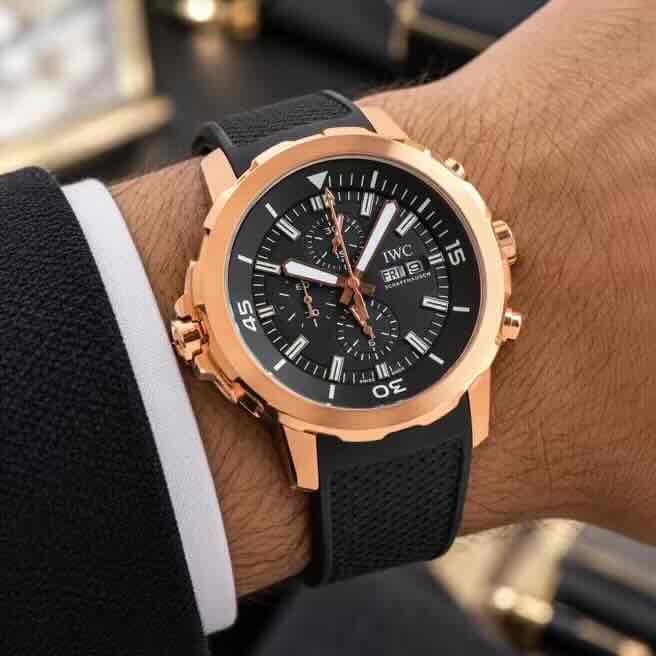 IWC Aquatimer Chronograph Day Date Rose Gold Tone Black Dial Automatic Movement IWC Aquatimer Chronograph Day Date Rose Gold Tone Black Dial Automatic Movement - Image 6