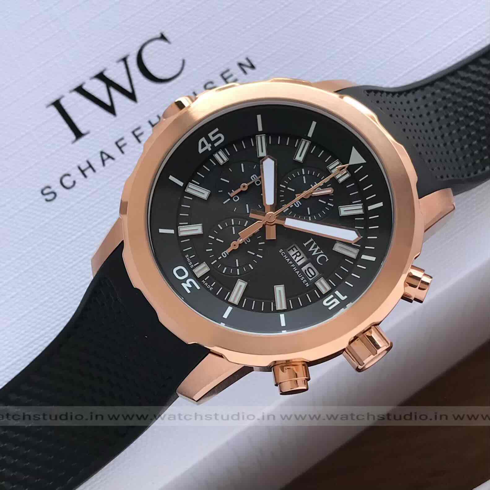 IWC Aquatimer Chronograph Day Date Rose Gold Tone Black Dial Automatic Movement IWC Aquatimer Chronograph Day Date Rose Gold Tone Black Dial Automatic Movement - Image 4