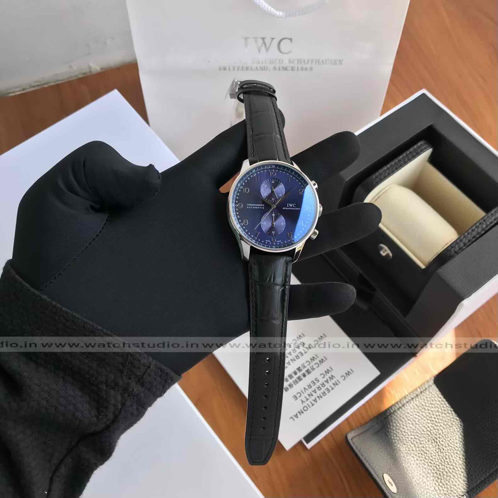 IWC Schaffhausen Portugieser Chronograph Silver tone Navy Blue Dial Automatic Movement IWC Schaffhausen Portugieser Chronograph Silver tone Navy Blue Dial Automatic Movement - Image 10