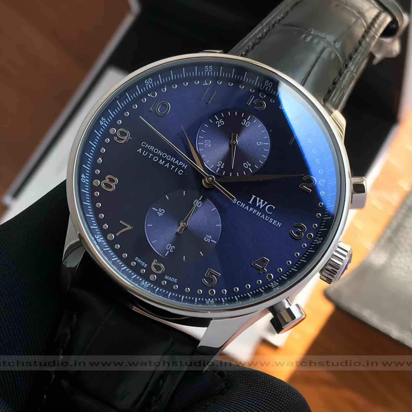 IWC Schaffhausen Portugieser Chronograph Silver tone Navy Blue Dial Automatic Movement IWC Schaffhausen Portugieser Chronograph Silver tone Navy Blue Dial Automatic Movement - Image 4