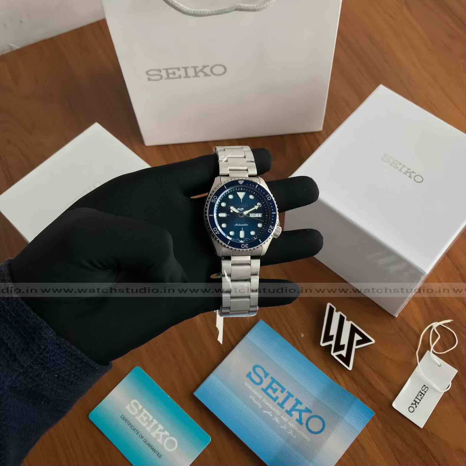 Seiko 5 Sports Blue Sunburst Dial 40 mm Bezel rotating Automatic Men’s Watch Seiko 5 Sports Blue Sunburst Dial 40 mm Bezel rotating Automatic Men’s Watch - Image 12