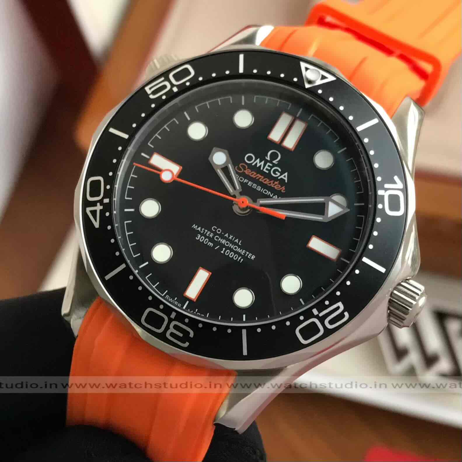 Omega Seamaster Diver 300M Co-Axial Master Chronometer Black Dial Orange Strap Automatic Men’s Watch Omega Seamaster Diver 300M Co-Axial Master Chronometer Black Dial Orange Strap Automatic Men’s Watch - Image 6