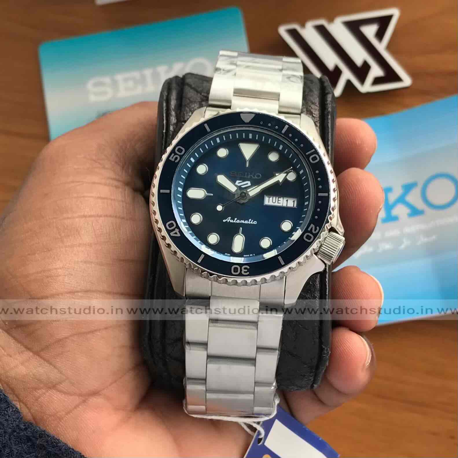Seiko 5 Sports Blue Sunburst Dial 40 mm Bezel rotating Automatic Men’s Watch Seiko 5 Sports Blue Sunburst Dial 40 mm Bezel rotating Automatic Men’s Watch - Image 5