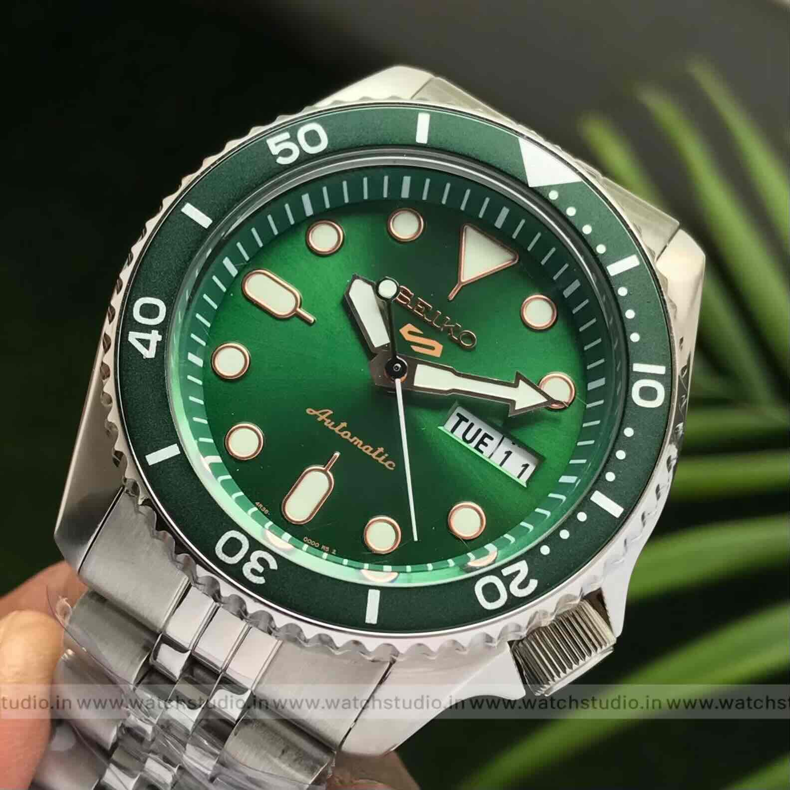 Seiko 5 Sports Green Sunburst Dial 40 mm Bezel rotating Automatic Men’s Watch Seiko 5 Sports Green Sunburst Dial 40 mm Bezel rotating Automatic Men’s Watch - Image 3